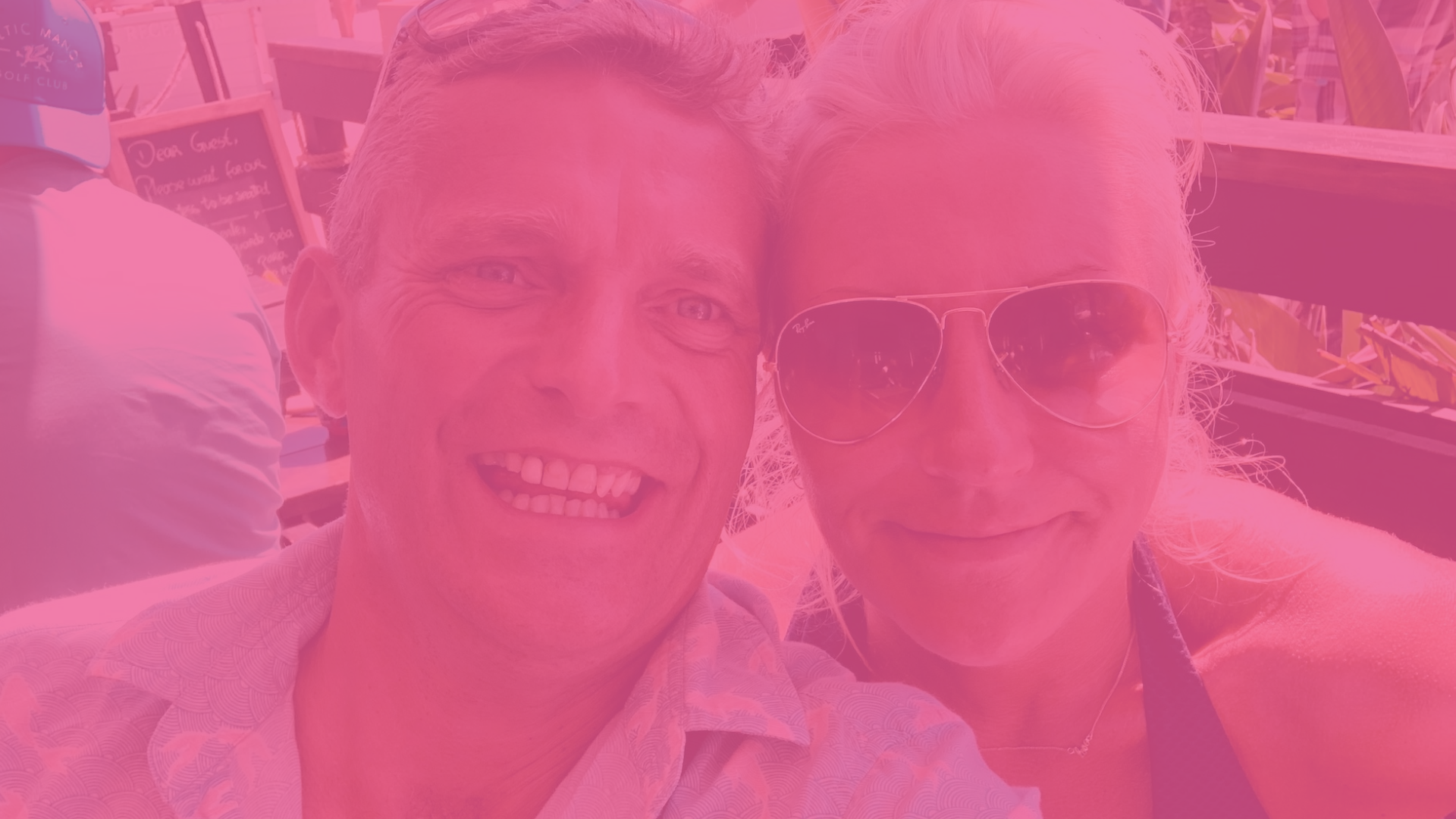 Mr & Mrs PIG — team Pink Pig 100